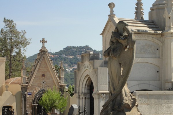 Entierro en Cementerio - Funeraria Francisco Peris